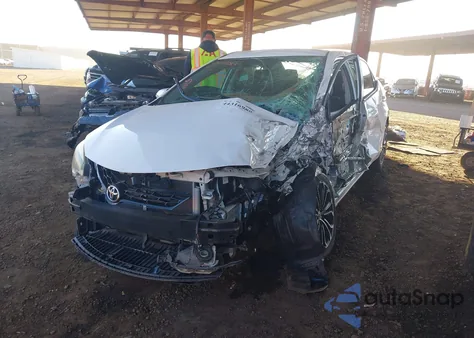 2016 Toyota Corolla S Plus z USA, uszkodzony, nr VIN 2T1BURHE7GC644953